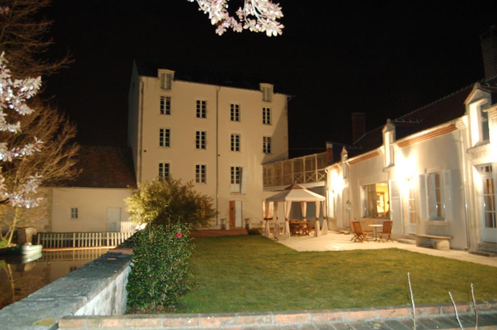 Le Moulin Neuf Bed & Breakfast Vignoux-sur-Barangeon Exterior photo