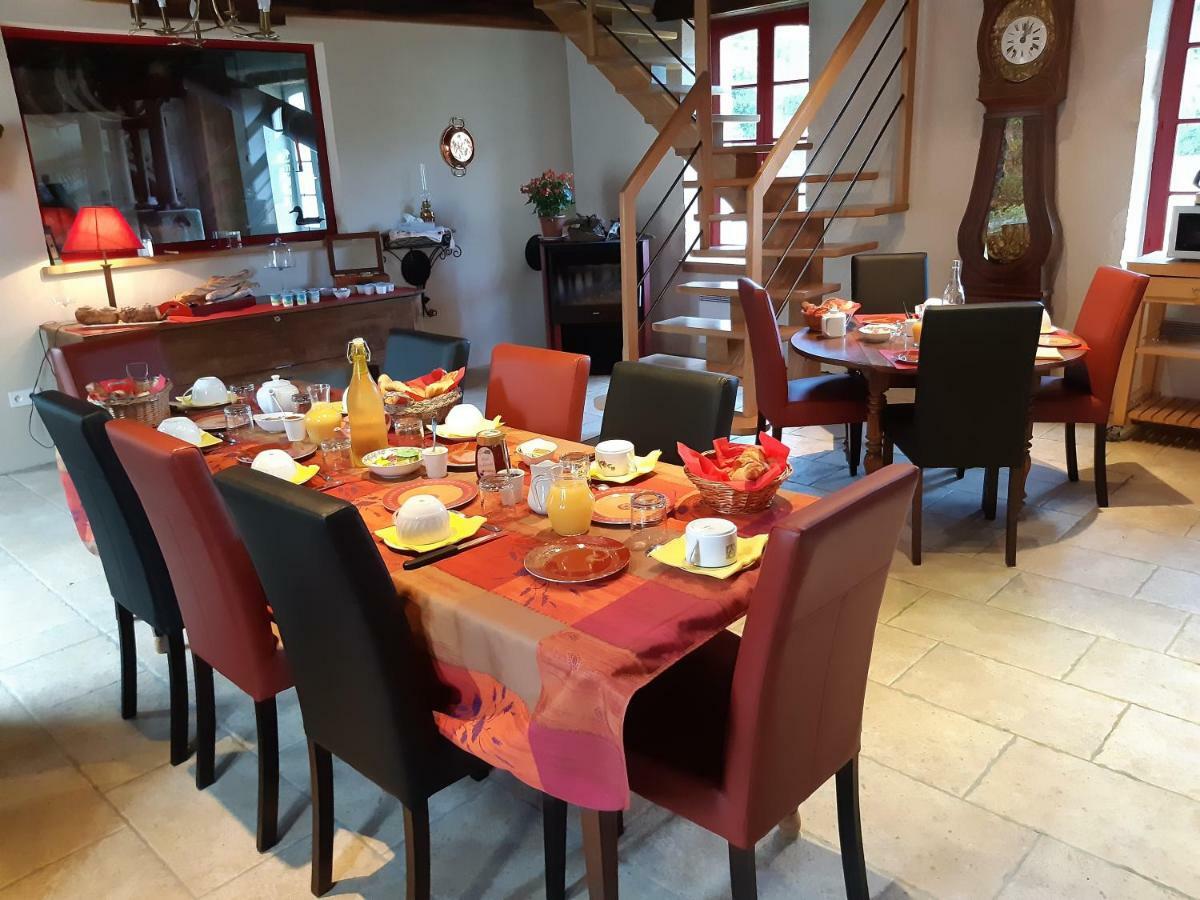 Le Moulin Neuf Bed & Breakfast Vignoux-sur-Barangeon Exterior photo